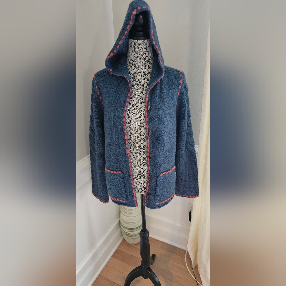 Sigrid Olsen Cardigan Sweater Gorgeous  Blue With Orange Whip Stich And Pockets.